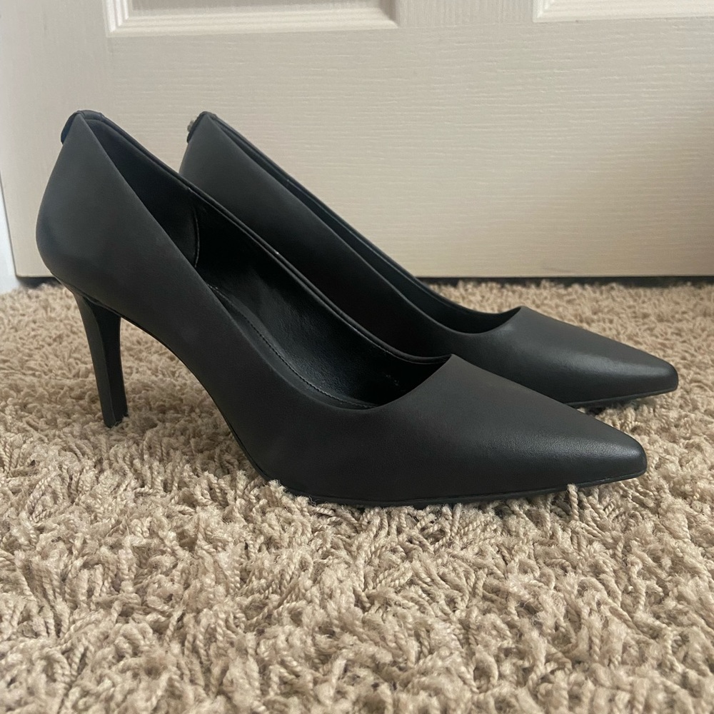 Micheal Kors heels